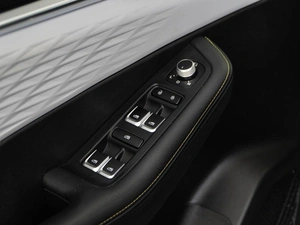 Внедорожник Geely Coolray 2023 года, 2059444 рублей, Москва