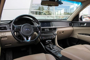 Седан Kia Optima 2017 года, 1830000 рублей, Ярославль