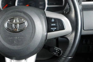 Минивэн Toyota Roomy 2020 года, 1319000 рублей, Тюмень