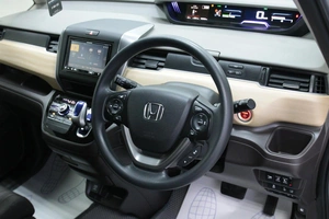 Минивэн Honda Freed 2017 года, 1428000 рублей, Солонцы