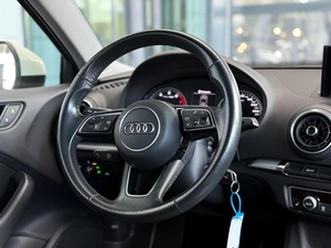 Седан Audi A3 2019 года, 1625000 рублей, Уфа