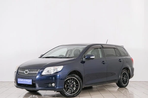 Универсал Toyota Corolla Fielder 2008 года, 929000 рублей, Красноярск