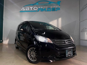 Минивэн Honda Freed 2011 года, 949000 рублей, Красноярск