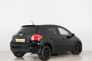 Хетчбэк Toyota Auris 2007 года, 549000 рублей, Красноярск