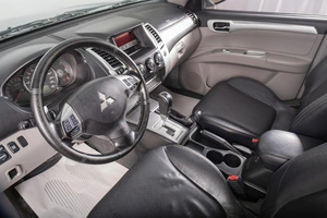 Внедорожник Mitsubishi Pajero Sport 2011 года, 1799000 рублей, Томск