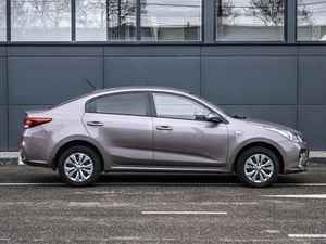 Седан Kia Rio 2018 года, 1399000 рублей, Кирилловка