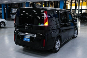 Минивэн Honda Stepwgn 2016 года, 1578000 рублей, Солонцы