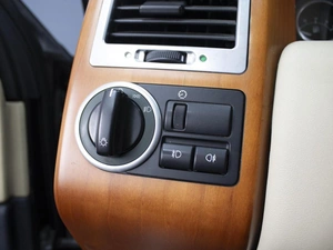 Внедорожник Land Rover Range Rover 2004 года, 1280000 рублей, Омск