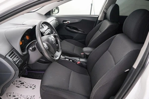 Седан Toyota Corolla 2012 года, 1149000 рублей, Красноярск