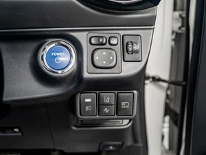 Хетчбэк Toyota Aqua 2019 года, 1320000 рублей, Красноярск