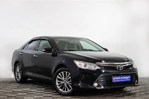 Седан Toyota Camry 2016 года, 2309000 рублей, Сургут