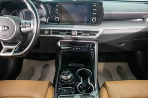 Седан Kia K5 2020 года, 2759000 рублей, Барнаул