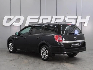 Универсал Opel Astra 2013 года, 699000 рублей, Воронеж