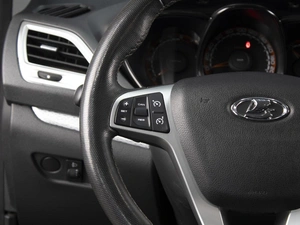 Седан ВАЗ (LADA) Vesta Cross 2021 года, 1320000 рублей, Омск