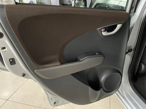 Универсал Honda Fit Shuttle 2012 года, 947000 рублей, Солонцы