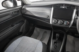 Универсал Toyota Corolla Fielder 2020 года, 1399000 рублей, Барнаул