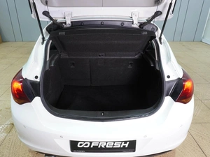 Хетчбэк Opel Astra 2011 года, 829000 рублей, Воронеж