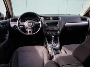Седан Volkswagen Jetta 2012 года, 999000 рублей, Большой Сочи