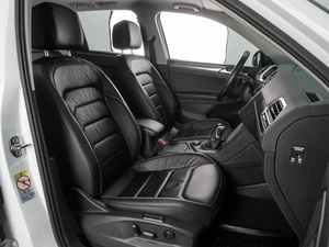 Внедорожник Volkswagen Tiguan 2019 года, 2480000 рублей, Воронеж