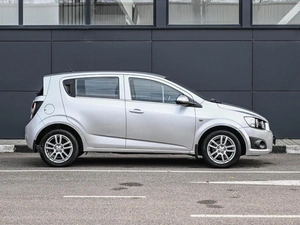 Хетчбэк Chevrolet Aveo 2012 года, 659000 рублей, Кирилловка