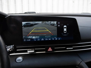 Седан Hyundai Elantra 2021 года, 1925000 рублей, Краснодар