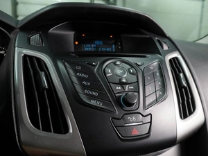 Хетчбэк Ford Focus 2012 года, 969000 рублей, Воронеж