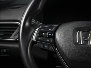 Седан Honda Accord 2021 года, 3160000 рублей, Омск