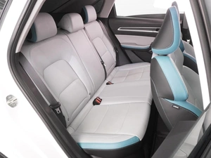 Седан Geely Emgrand 2023 года, 1699000 рублей, Воронеж