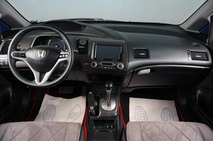 Хетчбэк Honda Civic 2007 года, 729000 рублей, Тюмень