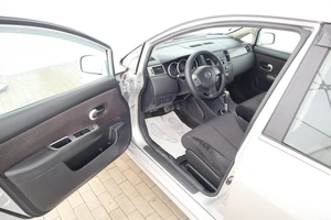 Седан Nissan Tiida 2012 года, 789000 рублей, Курск