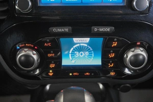 Внедорожник Nissan Juke 2017 года, 1819000 рублей, Кемерово