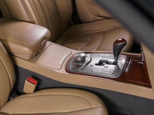 Седан Hyundai Genesis 2011 года, 1349000 рублей, Сургут