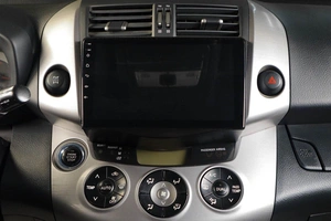 Внедорожник Toyota RAV4 2007 года, 1199000 рублей, Тюмень