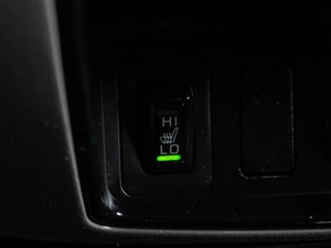 Пикап Mitsubishi L200 2012 года, 1299000 рублей, Воронеж