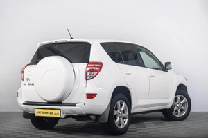 Внедорожник Toyota RAV4 2010 года, 1149000 рублей, Томск