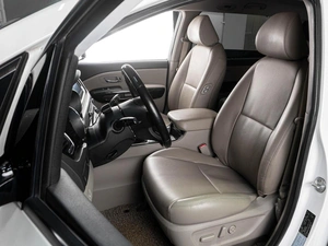 Минивэн Kia Carnival 2019 года, 2996000 рублей, Тюмень