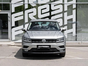 Внедорожник Volkswagen Tiguan 2017 года, 2449000 рублей, Волгоград