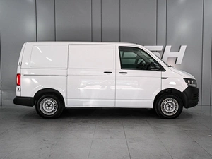 Volkswagen Transporter, T6 (2015—н. в.), 2.0 TDI MT (102 л.с.) 2019г. 2019 года, 2679000 рублей, Аксай
