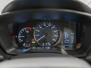 Универсал Toyota Corolla 2019 года, 1727000 рублей, Красноярск