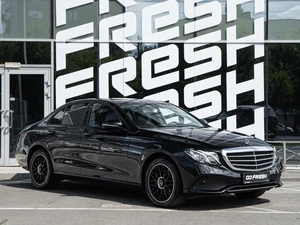 Седан Mercedes-benz E-класс 2018 года, 2699000 рублей, Волгоград