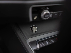 Внедорожник Audi Q3 2025 года, 4899000 рублей, Большой Сочи