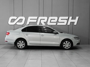 Седан Volkswagen Jetta 2011 года, 848000 рублей, Тверь