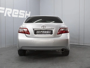 Седан Toyota Camry 2006 года, 1060000 рублей, Омск