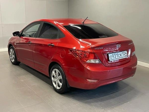 Седан Hyundai Solaris 2013 года, 997000 рублей, Красноярск
