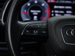 Внедорожник Audi Q8 2019 года, 5899044 рублей, Москва