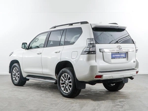 Внедорожник Toyota Land Cruiser Prado 2017 года, 4457077 рублей, Москва