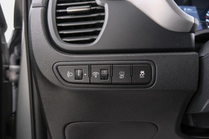 Седан Kia Rio 2020 года, 1809000 рублей, Красноярск