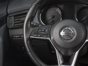Внедорожник Nissan X-Trail 2020 года, 2795000 рублей, Омск