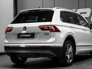 Внедорожник Volkswagen Tiguan 2017 года, 2349000 рублей, Тюмень