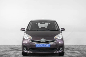 Хетчбэк Toyota Ractis 2014 года, 899000 рублей, Кемерово